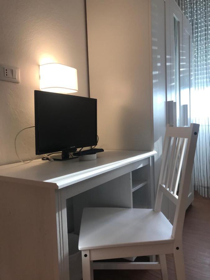 Hotel Augustus Milano Marittima Buitenkant foto